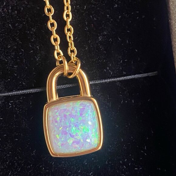 Taylor Swift Opalite Lock Necklace Life Of A Showgirl In Hand Free Ship W/ Box - Picture 1 of 4